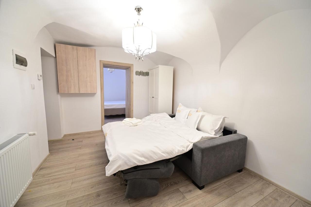 Apartments In The Heart Of Sibiu Exteriör bild